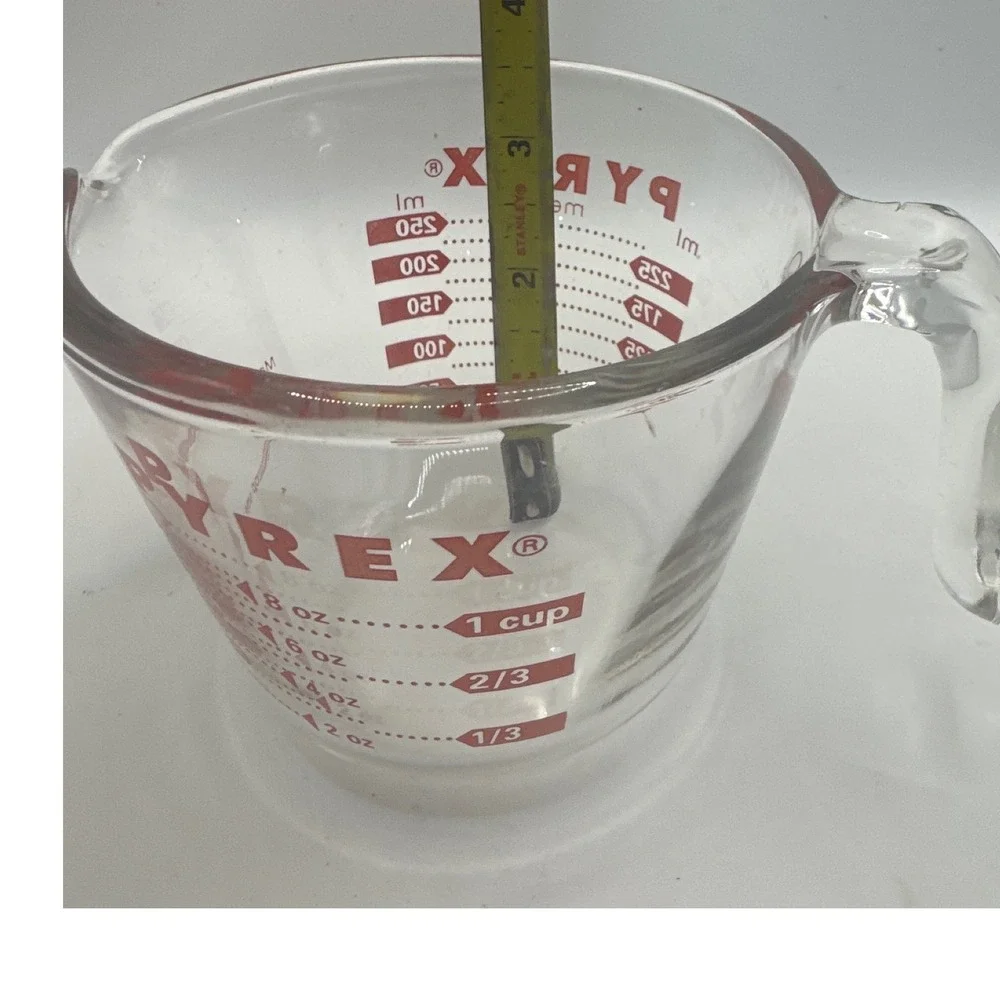 Pyrex 1‎ Cup Glass Measuring Cup Red Lettering Metric 250ml Clear Glass Spout